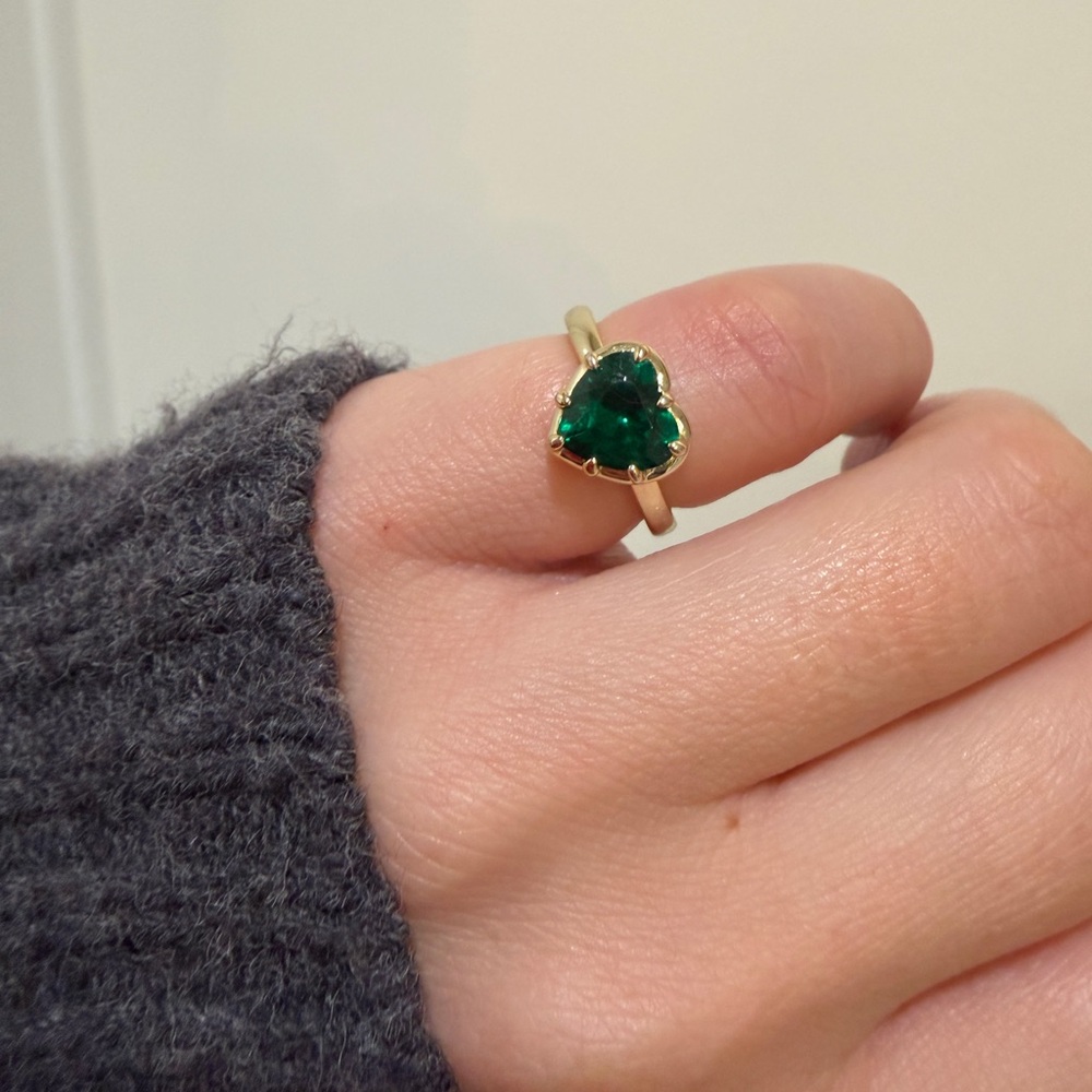 Heart Green Ring